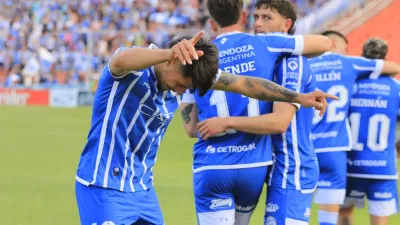 Godoy Cruz venció a San Lorenzo, estiró su invicto y es escolta en la Zona B