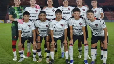 Copa Túnel Subfluvial: Patronato goleó a Unión y sacó ventaja en la primera final