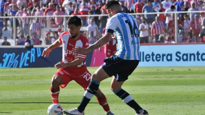 Fútbol: Unión y Racing repartieron puntos en el 15 de Abril