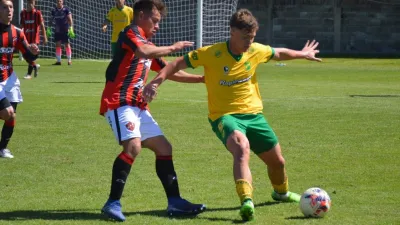 La Reserva de Patronato sufrió un duro traspié de local ante Defensa y Justicia