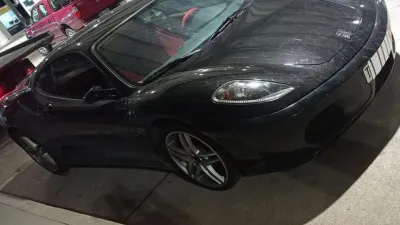 Incautaron en el puente Fray Bentos-Gualeguaychú una Ferrari de exarquero de la selección