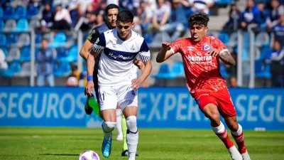 Gimnasia empató con Argentinos y quedó al margen de la lucha por el título