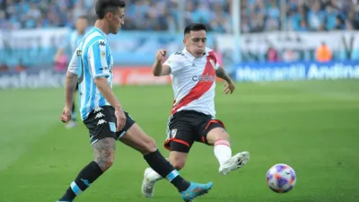 River derrotó a Racing en Avellaneda y le sirvió en bandeja el campeonato a Boca