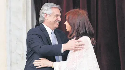 El presidente Alberto Fernández y su vice Cristina Kirchner, con una estrategia común ante el FMI. 