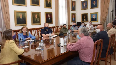 Reforzarán controles en islas de Victoria ante la afluencia de gente en embarcaciones