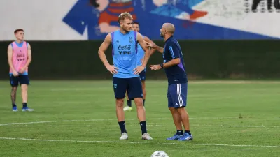 Preolímpico: Argentina enfrenta a Uruguay con el objetivo de ganar el Grupo B