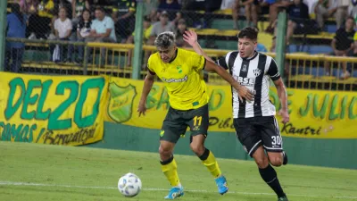 En Florencio Varela, Defensa y Justicia y Central Córdoba quedaron a mano