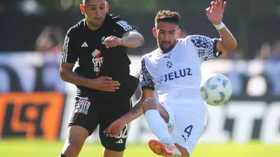 Deportivo Riestra sorprendió a Independiente y ganó su segundo partido seguido