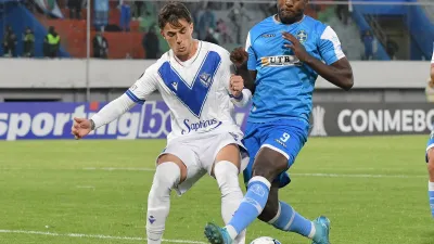 Copa Libertadores: Vélez sufrió dos goles en contra en Bolivia y perdió su invicto