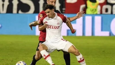 Fútbol: Newell’s venció a Huracán y se ilusiona con pasar a octavos de final