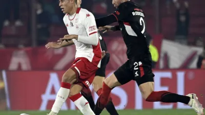 Huracán empató sin goles con Estudiantes y por ahora es líder en Primera División