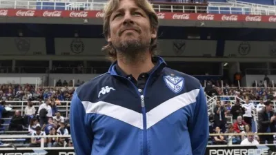 Publicaron una charla ejemplar del entrerriano Heinze con un equipo infantil de Chacarita