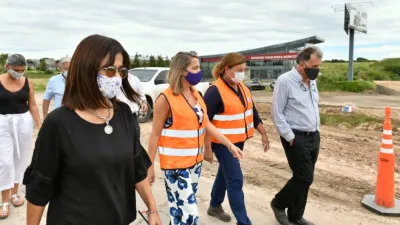 Stratta recorrió los trabajos en la variante sobre la ruta 11 en el ingreso a Victoria
