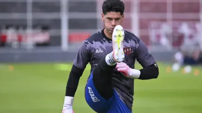 Patronato: Iván Cháves sufrió una lesión ligamentaria y estará nueve meses sin atajar