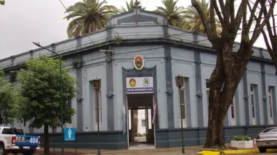 Denunciaron que un efectivo policial que depende de la Jefatura de Colón hirió con un disparo de arma de fuego a una mujer.