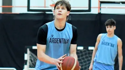 El entrerriano Joaquín Folmer fue citado para el Sudamericano U17 de Básquetbol