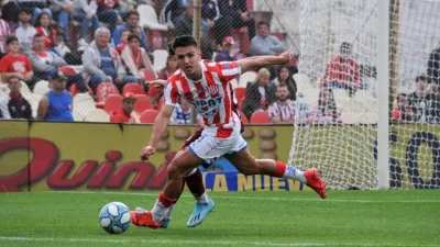 Unión de Santa Fe quiere retener al paranaense Juan Ignacio Cavallaro