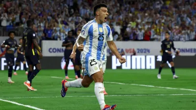 Tras el hackeo, el entrerriano Lisandro Martínez recuperó su cuenta de instagram