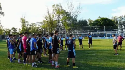 El “Lobo” entrerriano inició la pretemporada con nuevo DT y 21 incorporaciones