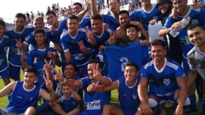 Liga Paranaense de Fútbol: Sportivo Urquiza venció a Belgrano y se despegó en lo más alto