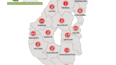 El mapa actualizado de casos de coronavirus confirmados discriminado por Departamento. Tala, San Salvador y Feliciano son los únicas tres que no presentan casos hasta el momento.