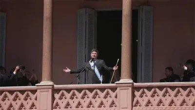 El Gobierno todavía debe designar funcionarios. Un 16 por ciento de los cargos no tienen funcionario a cargo y el 63 por ciento de los casilleros del Estado Nacional están vacantes.