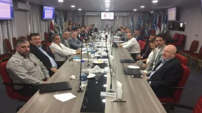 Ministros de Economía pedirán a Nación refinanciar vencimientos de deuda