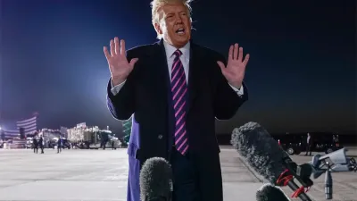 Trump y la Casa Blanca han mantenido la información de salud del presidente fuera del alcance de los medios y del público estadounidense.