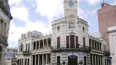 En Paraná se habilitó la reunión familiar con un máximo de diez personas y determinados deportes individuales. 