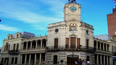 Municipalidad de Paraná.