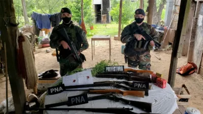 Algunas de las armas secuestradas en los procedimientos.