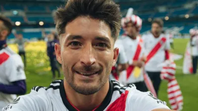 Según su representante, Casco "antes de ir a River estaba vendido a Olympique de Marsella"