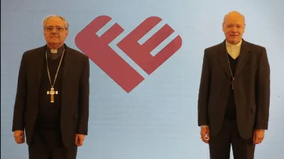 Guillermo Caride y monseñor Oscar Ojea