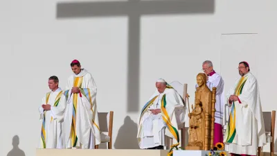 El papa Francisco exigió a los obispos que no encubran los abusos en la Iglesia: “Que se juzgue al abusador”.