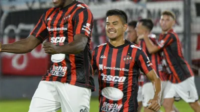 Quilmes y Patronato empataron 2 a 2 por la fecha 12 de la Primera Nacional.
