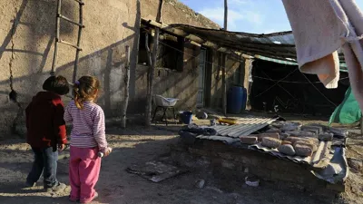 En 2021 la pobreza bajó al 37,3% y alcanzó a 17,4 millones de argentinos