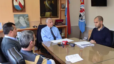 Reunión Lauritto red de gas