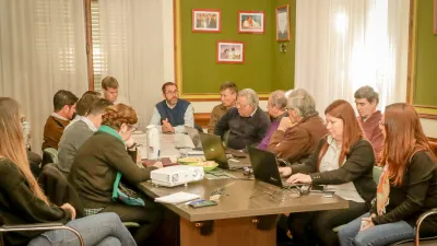 La Municipalidad de Gualeguaychú y técnicos de Hidráulica de la Provincia analizarán las futuras obras que permitan amortiguar los impactos de la inundación, además de mejorar el sistema de alerta temprano.