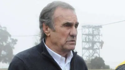 Sigue mejorando la salud del exgobernador Reutemann