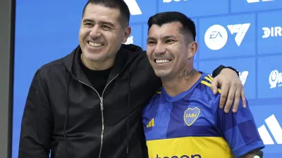 Gary Medel: “Me siento muy feliz y muy convencido con lo que quiero hace en Boca”
