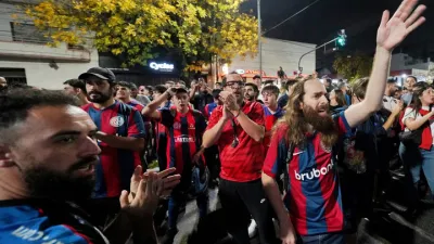 Socios de San Lorenzo pidieron la renuncia de Marcelo Moretti y la comisión directiva