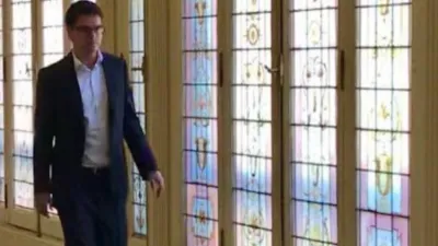 Allanaron la casa del secretario privado de Macri