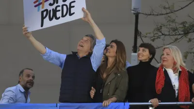 Macri de campaña