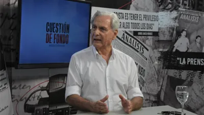 El diputado Julio Solanas en el programa de televisión Cuestión de Fondo (Canal 9, Litoral), donde cuestionó la conducta de algunos magistrados porque degradan al Poder Judicial.