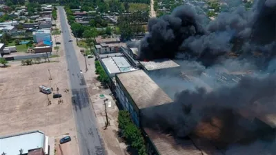 Parte de la planta de Soychú se incendió en noviembre de 2021, a pocos metros de un barrio de gran densidad de habitantes en Gualeguay.