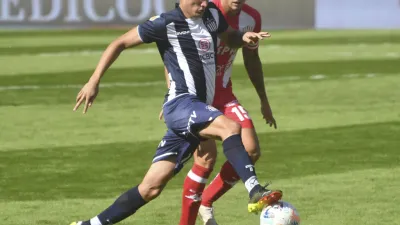 Talleres le dio un duro cachetazo a Unión en el inicio de la décima fecha