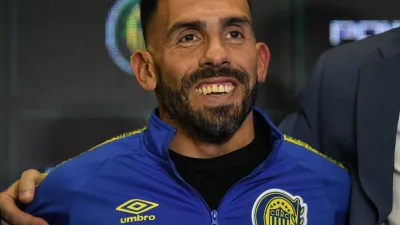 “Este club es un gigante que dormido”, afirmó Tevez al ser presentado en Rosario Central