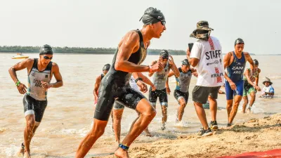 La Paz se viste de fiesta para una nueva edición de su Triatlón Internacional