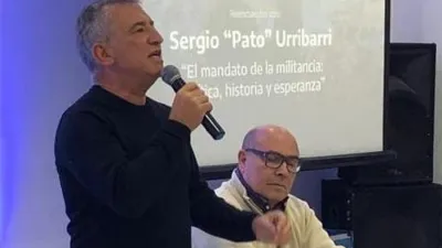Sergio Urribarri recorre la provincia en lo que él denomina “encuentro con la militancia”. La nueva convocatoria será el 10 de febrero en el Club Echagüe de Paraná.