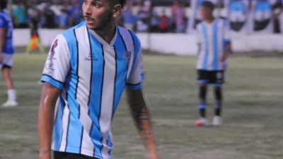 Jugador de Peñarol se fracturó y debe pagar millonaria suma para su atención médica